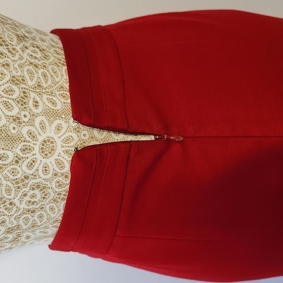 Talbots Women's Red Fabric Knit In Italy Rayon Blend Zip Back Skirt Size 8P - Picture 10 of 14
